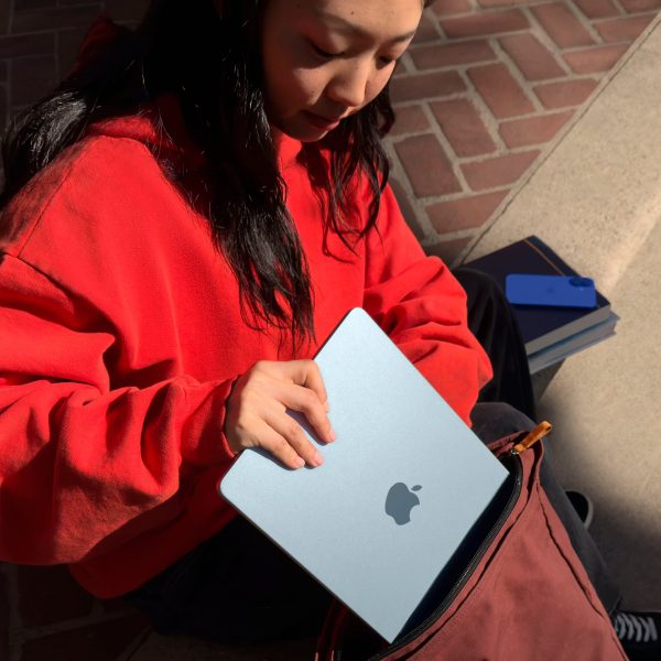 Apple MacBook Air 13 inch M4 Chip Refurbished Laptop-7